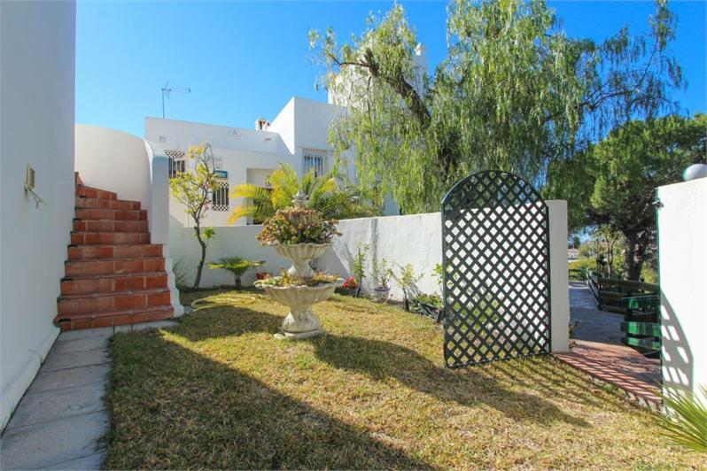 Amazing 3 Bedroom Townhouse In Nerja Ngoại thất bức ảnh